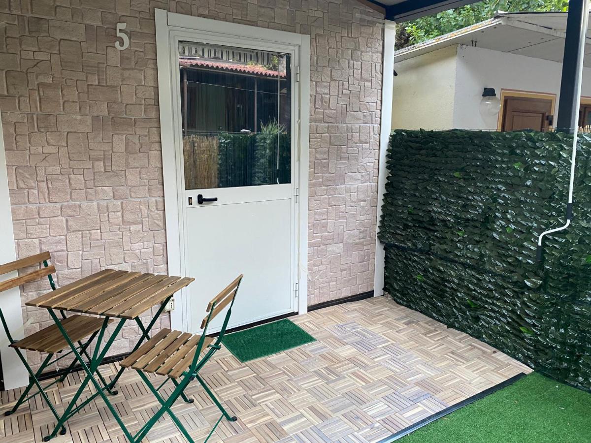Incantevole Bungalow Indipendente A Due Passi Mare Latte Exterior foto
